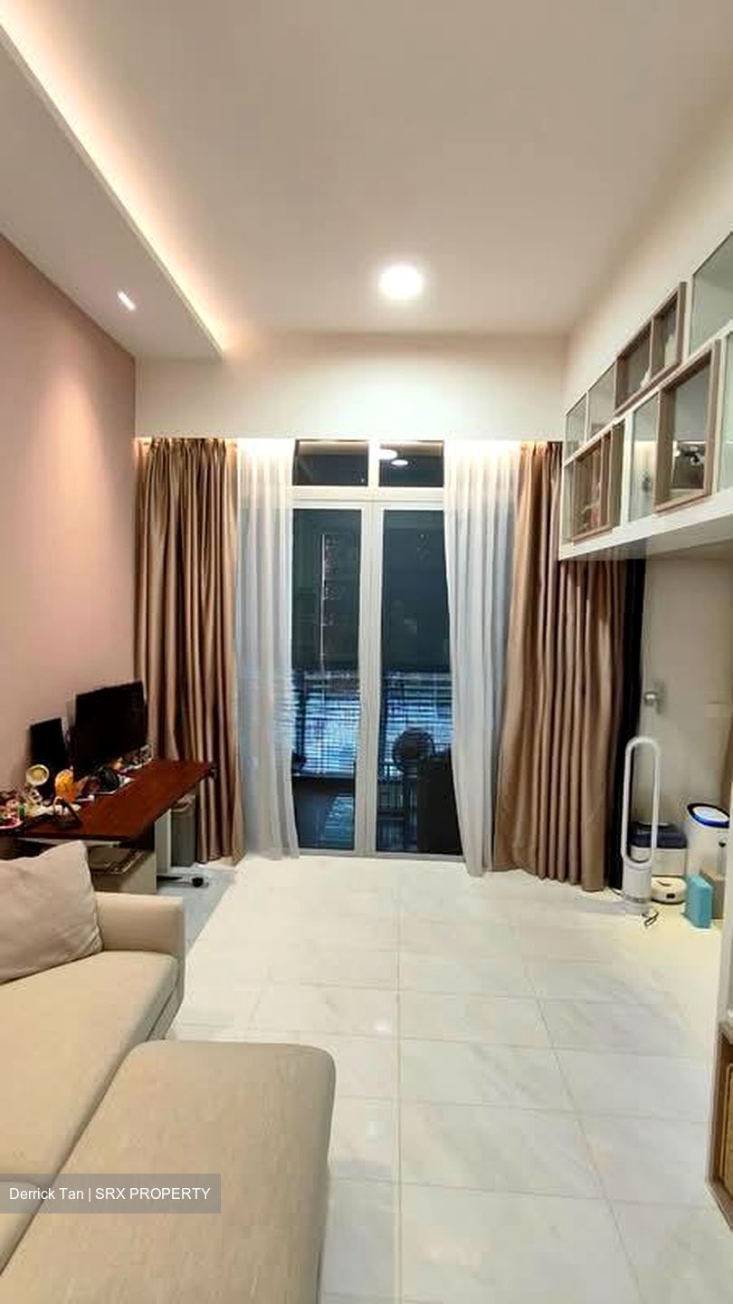 euHabitat (D14), Condominium #580931701
